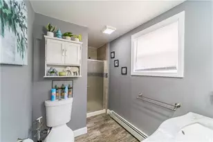 208 Sabin St, Pawtucket, RI 02860 - Photo 13