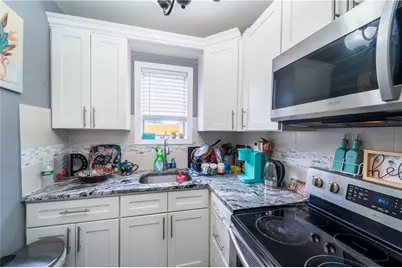 208 Sabin Street, Pawtucket, RI 02860 - Photo 9