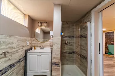 208 Sabin Street, Pawtucket, RI 02860 - Photo 23