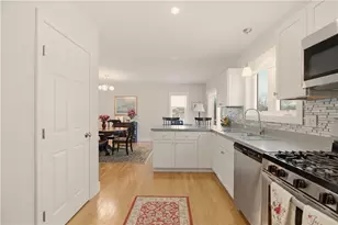 58 Seafare Ln, Portsmouth, RI 02871 - Photo 13