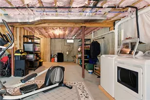 58 Seafare Ln, Portsmouth, RI 02871 - Photo 33