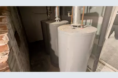 15 Emmett Street, Providence, RI 02903 - Photo 43