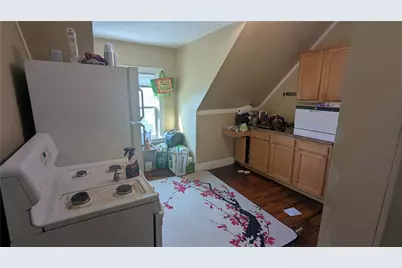 15 Emmett Street, Providence, RI 02903 - Photo 29