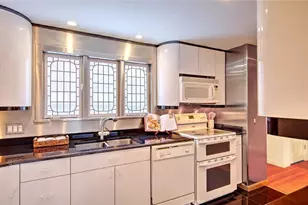 164 Butler Ave, Providence, RI 02906 - Photo 15