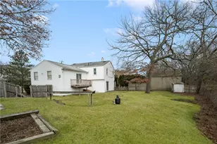 58 Manning St, North Providence, RI 02911 - Photo 21