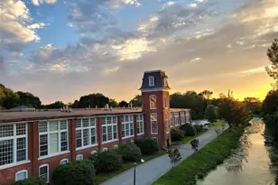 40 Web Ave, North Kingstown, RI 02852 - Photo 1