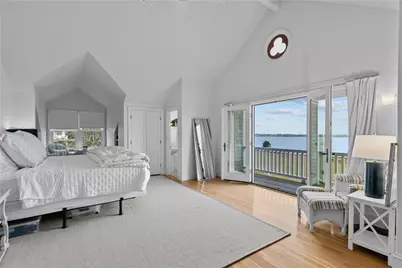 561 Indian Avenue, Middletown, RI 02842 - Photo 21