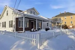 957 Mineral Spring Ave, Pawtucket, RI 02860 - Photo 1