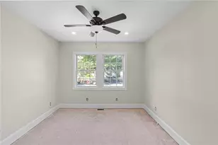 117 Sharon St, Providence, RI 02908 - Photo 29