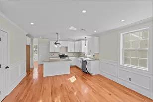 117 Sharon St, Providence, RI 02908 - Photo 21