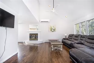 262 Wood Hill Rd, Narragansett, RI 02882 - Photo 15