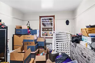 77 Minto St, Providence, RI 02908 - Photo 25