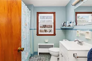 77 Minto St, Providence, RI 02908 - Photo 15