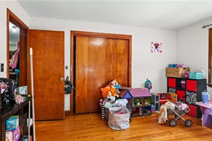 77 Minto St, Providence, RI 02908 - Photo 27
