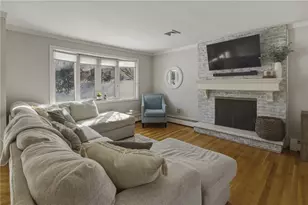 50 Briarwood Rd, Cranston, RI 02920 - Photo 7