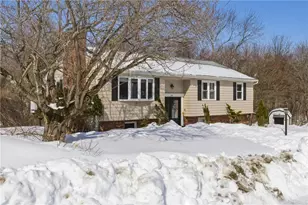 50 Briarwood Rd, Cranston, RI 02920 - Photo 29
