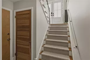 50 Briarwood Rd, Cranston, RI 02920 - Photo 25