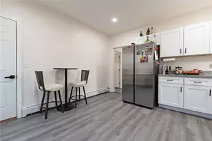 49 Hollis St, Providence, RI 02907 - Photo 13