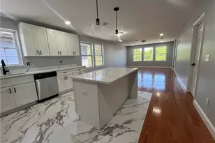 23 Concannon St, Providence, RI 02904 - Photo 11