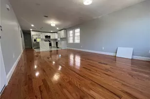 23 Concannon St, Providence, RI 02904 - Photo 19