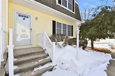 27 Hyde Avenue, Pawtucket, RI 02861 - Photo 1