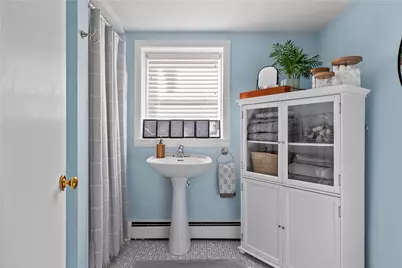 84 Birchwood Drive, North Kingstown, RI 02852 - Photo 9