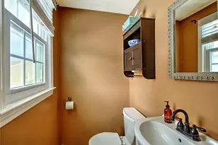 8 Surrey Ln, West Warwick, RI 02893 - Photo 23