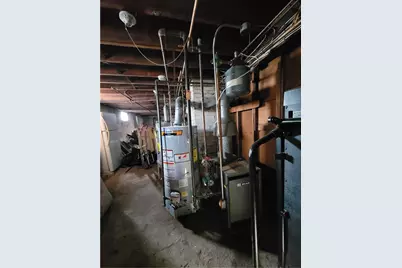 115 Bellevue Avenue, Pawtucket, RI 02861 - Photo 27