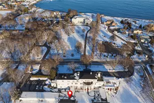 553 Bellevue Ave, Newport, RI 02840 - Photo 29