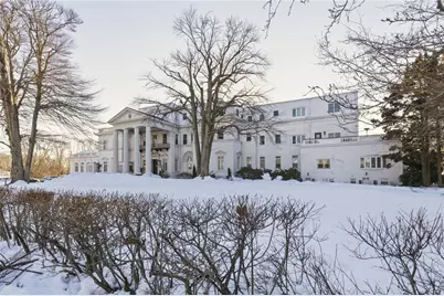 553 Bellevue Avenue #6, Newport, RI 02840 - Photo 1