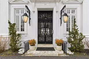 553 Bellevue Ave, Newport, RI 02840 - Photo 1