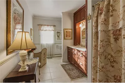 553 Bellevue Avenue #6, Newport, RI 02840 - Photo 17