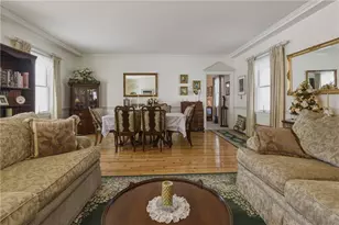 553 Bellevue Ave, Newport, RI 02840 - Photo 15