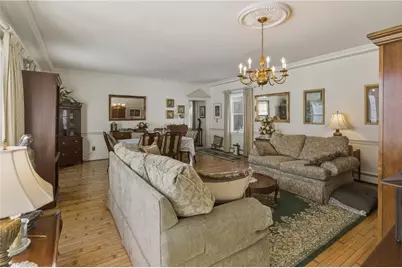 553 Bellevue Avenue #6, Newport, RI 02840 - Photo 5