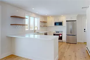 3211 Main Rd, Tiverton, RI 02878 - Photo 11