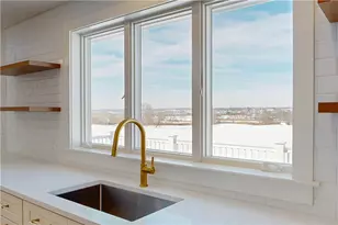 3211 Main Rd, Tiverton, RI 02878 - Photo 13