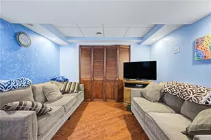 374 Thibeault Ave, Woonsocket, RI 02895 - Photo 23