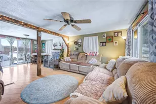 374 Thibeault Ave, Woonsocket, RI 02895 - Photo 7