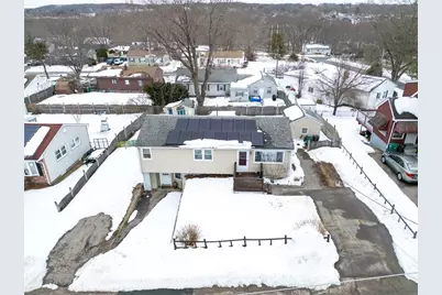 374 Thibeault Avenue, Woonsocket, RI 02895 - Photo 31