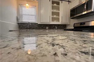 31 Ceres St, Providence, RI 02908 - Photo 3