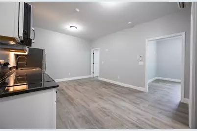 6899 Post Road #305, North Kingstown, RI 02852 - Photo 3