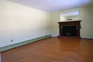 205 Lincoln Ave, Barrington, RI 02806 - Photo 3