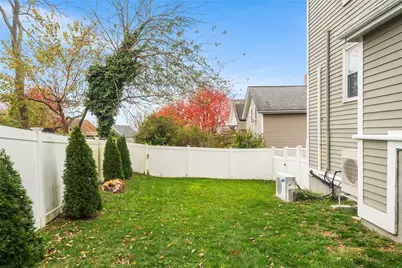 101 Grand View Street #1, Providence, RI 02906 - Photo 35