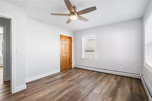 101 Grand View St, Providence, RI 02906 - Photo 27