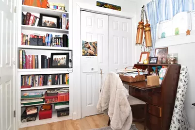 37 Gerald Street, Warwick, RI 02886 - Photo 17