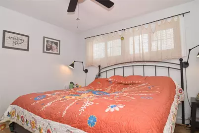 37 Gerald Street, Warwick, RI 02886 - Photo 21