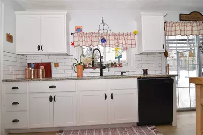 37 Gerald Street, Warwick, RI 02886 - Photo 11