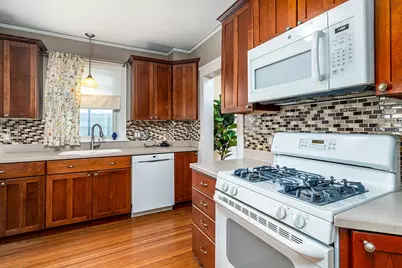 68 Ferncrest Avenue, Cranston, RI 02905 - Photo 19