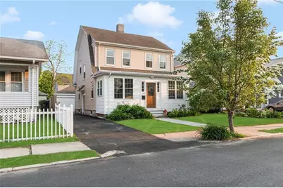 68 Ferncrest Avenue, Cranston, RI 02905 - Photo 33