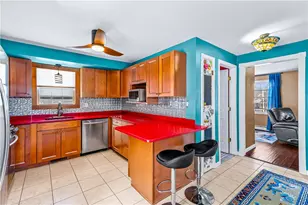 546 River Rd, Lincoln, RI 02865 - Photo 5